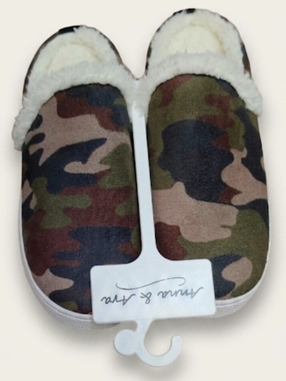 Anna Ava Kids Camouflage Slippers Size 5 6